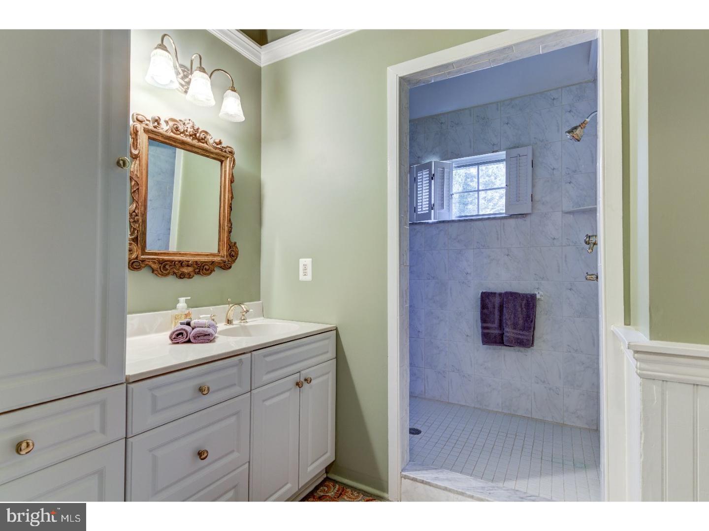 2141 Grubbs Mill Road Berwyn, PA 19312 - Photo 14 of 25 Bathroom