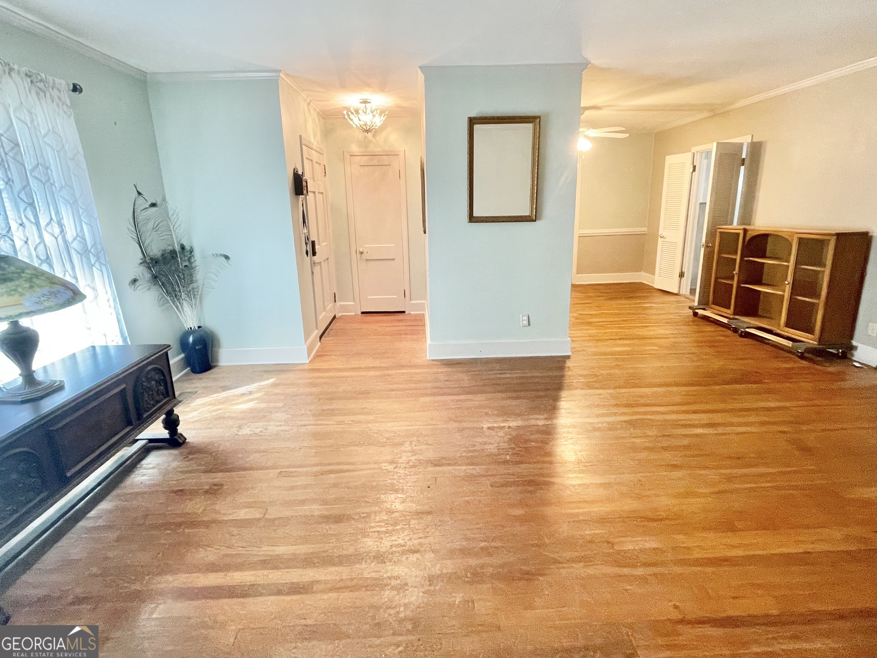 883 4th Avenue Rochelle, GA 31079 - Photo 19 of 34 a view of a living room