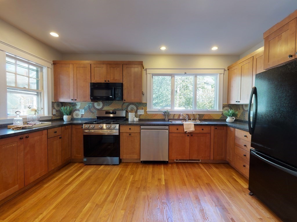 53-55 Orvis Road, Unit 1 Arlington, MA 02474 - Photo 4 of 40 Gallery Image 4
