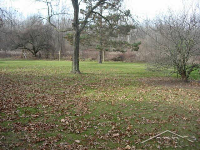 1685 North Miller Road Saginaw, MI 48609 - Photo 4 of 6 20065590-3.JPG