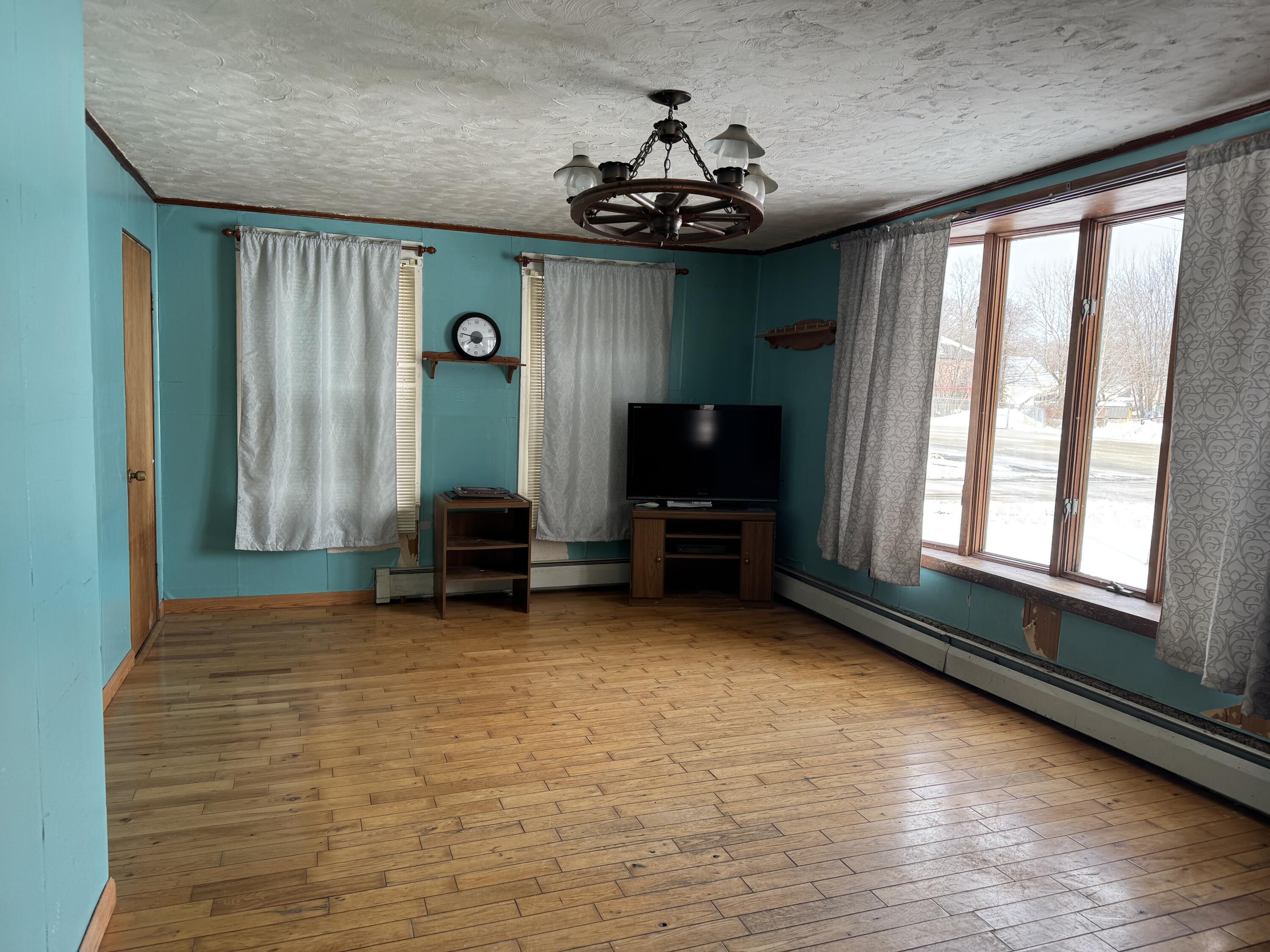 16 Heath Street Oakland, ME 04963 - Photo 6 of 8 Living Room