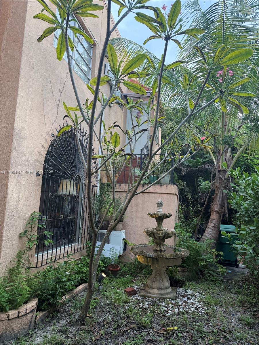 901 Southwest 19th Avenue Miami, FL 33135 - Photo 19 of 60