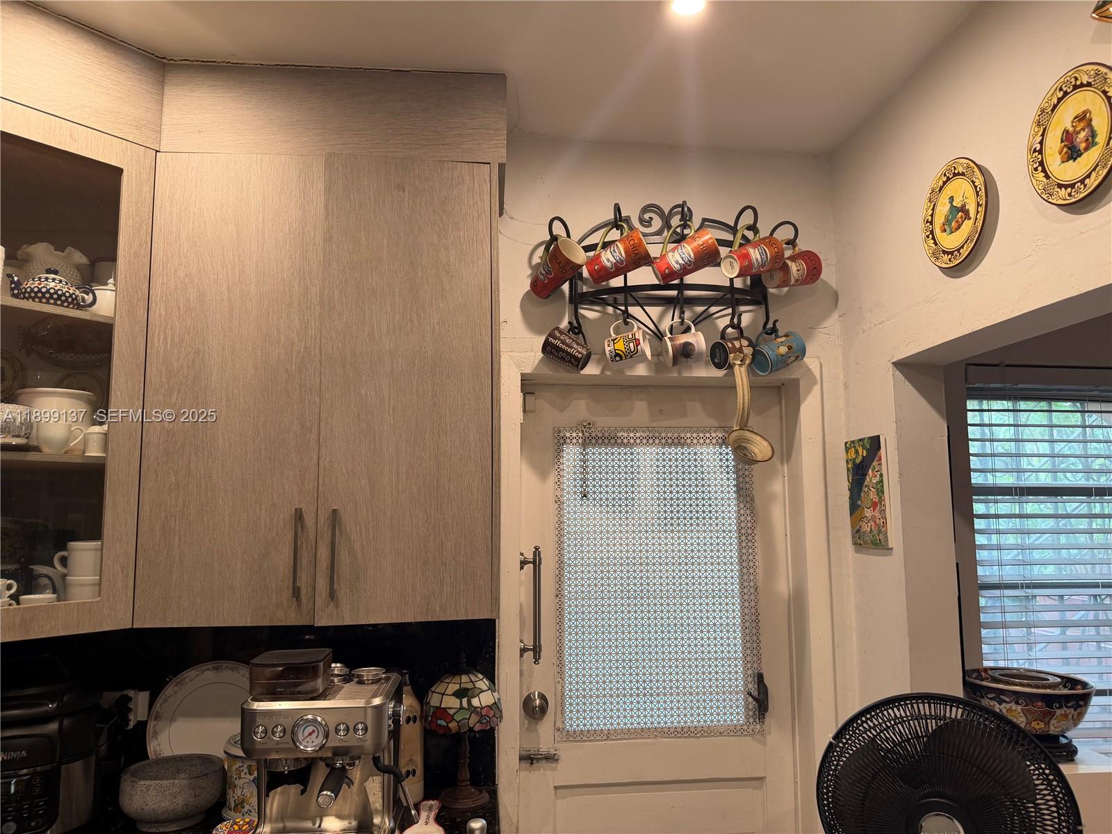 901 Southwest 19th Avenue Miami, FL 33135 - Photo 35 of 60