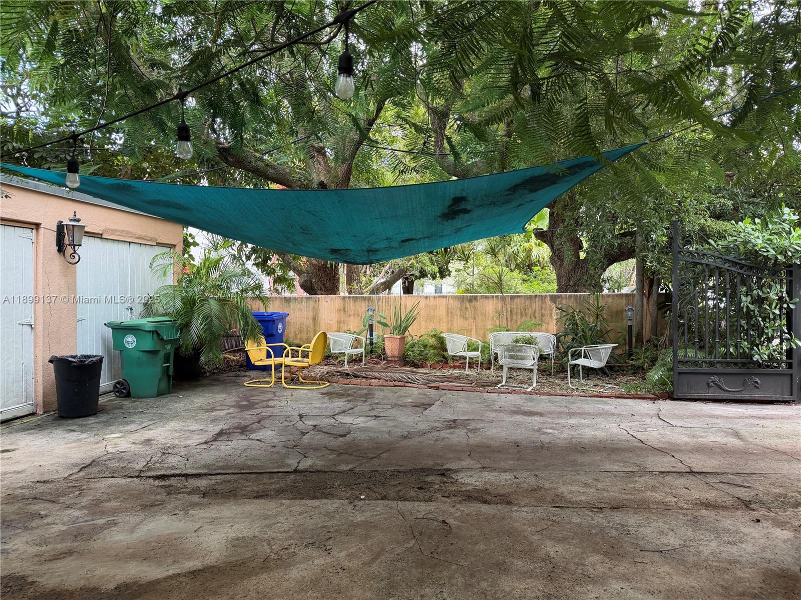 901 Southwest 19th Avenue Miami, FL 33135 - Photo 7 of 60