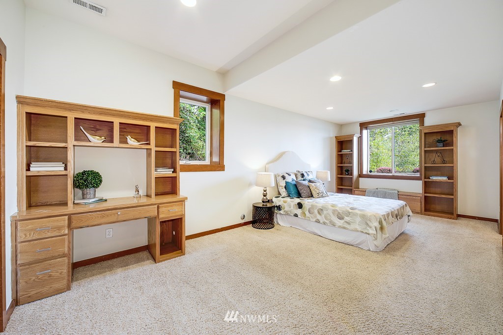 8889 Southeast Command Point Olalla, WA 98359 - Photo 21 of 25 Gallery Image 21