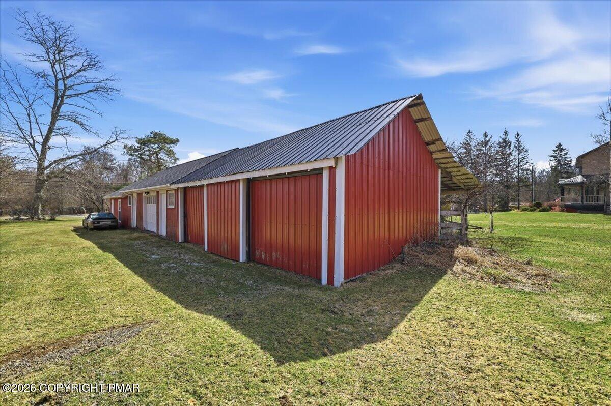 2487 Mountain Road Stroudsburg, PA 18360 - Photo 52 of 61 14-Photo-13