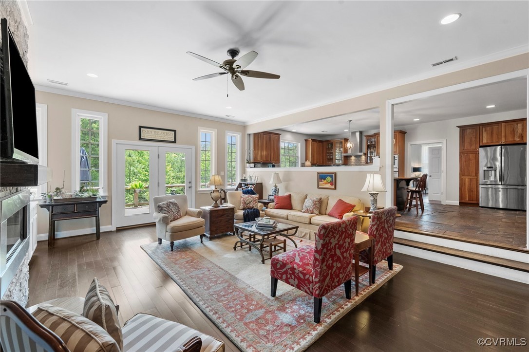 4060 Foxrun Road Powhatan, VA 23139 - Photo 17 of 50 a living room with furniture and a large window