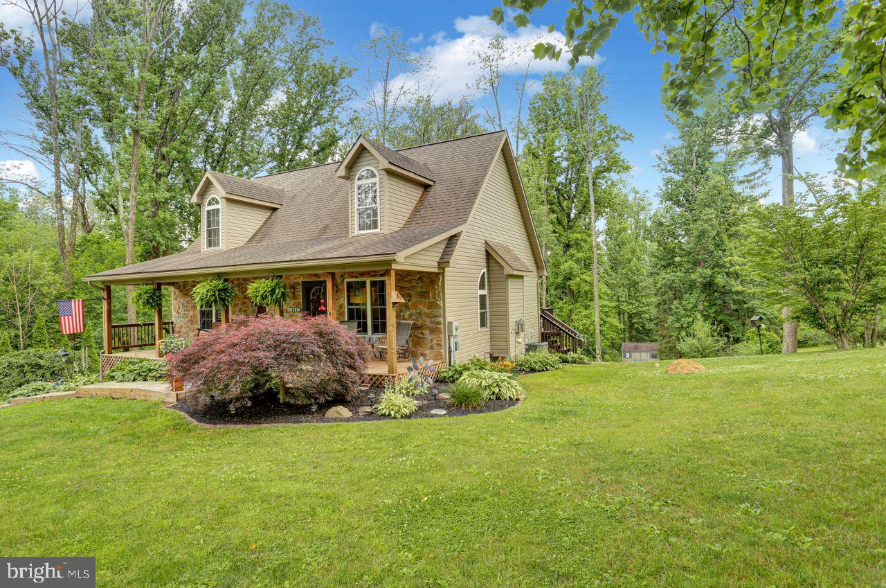 44 Fox S Road Mertztown, PA 19539 - Photo 2 of 30 Gallery Image 2