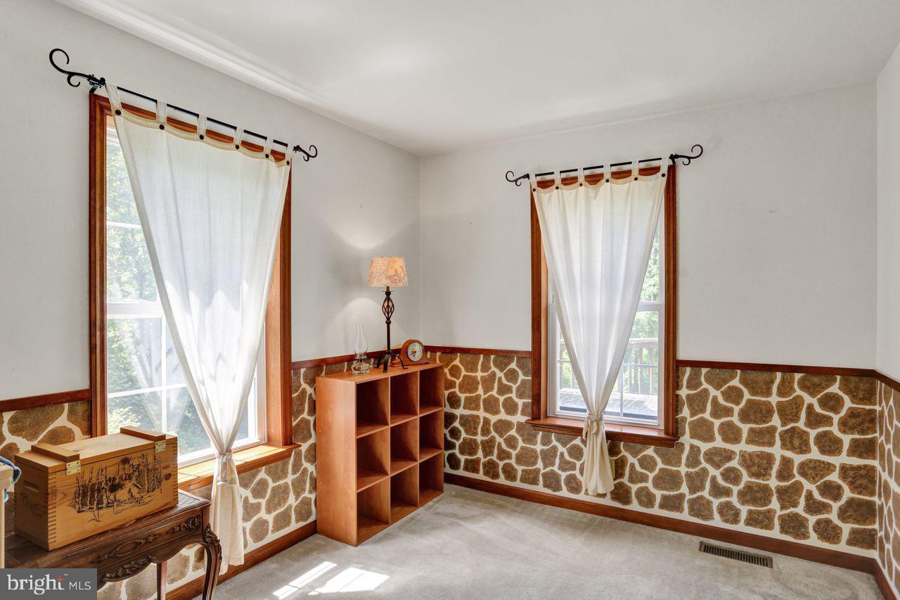 44 Fox S Road Mertztown, PA 19539 - Photo 21 of 30 Gallery Image 21