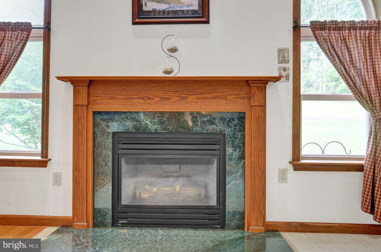 44 Fox S Road Mertztown, PA 19539 - Photo 8 of 30 Gallery Image 8
