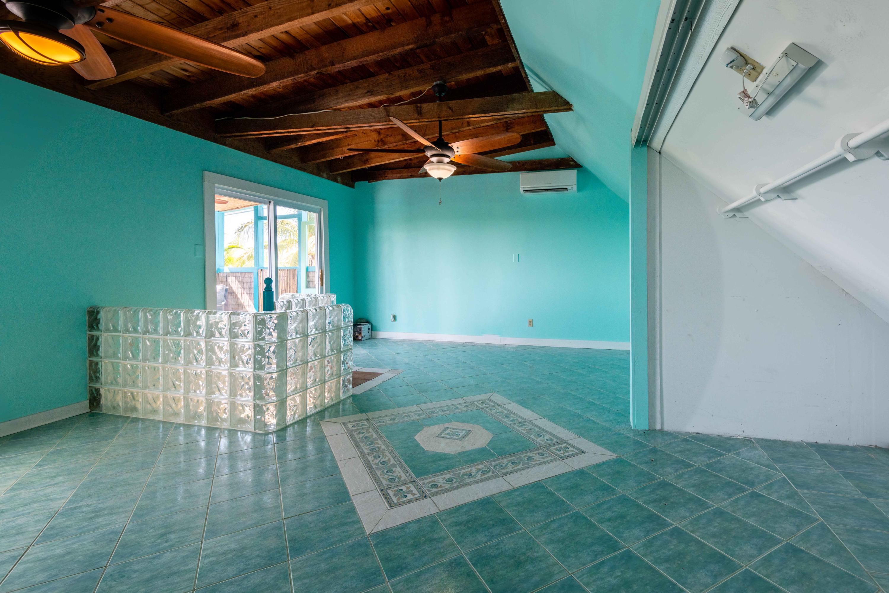 27362 Antigua Road Summerland Key, FL 33042 - Photo 21 of 39 27362 Antigua-17