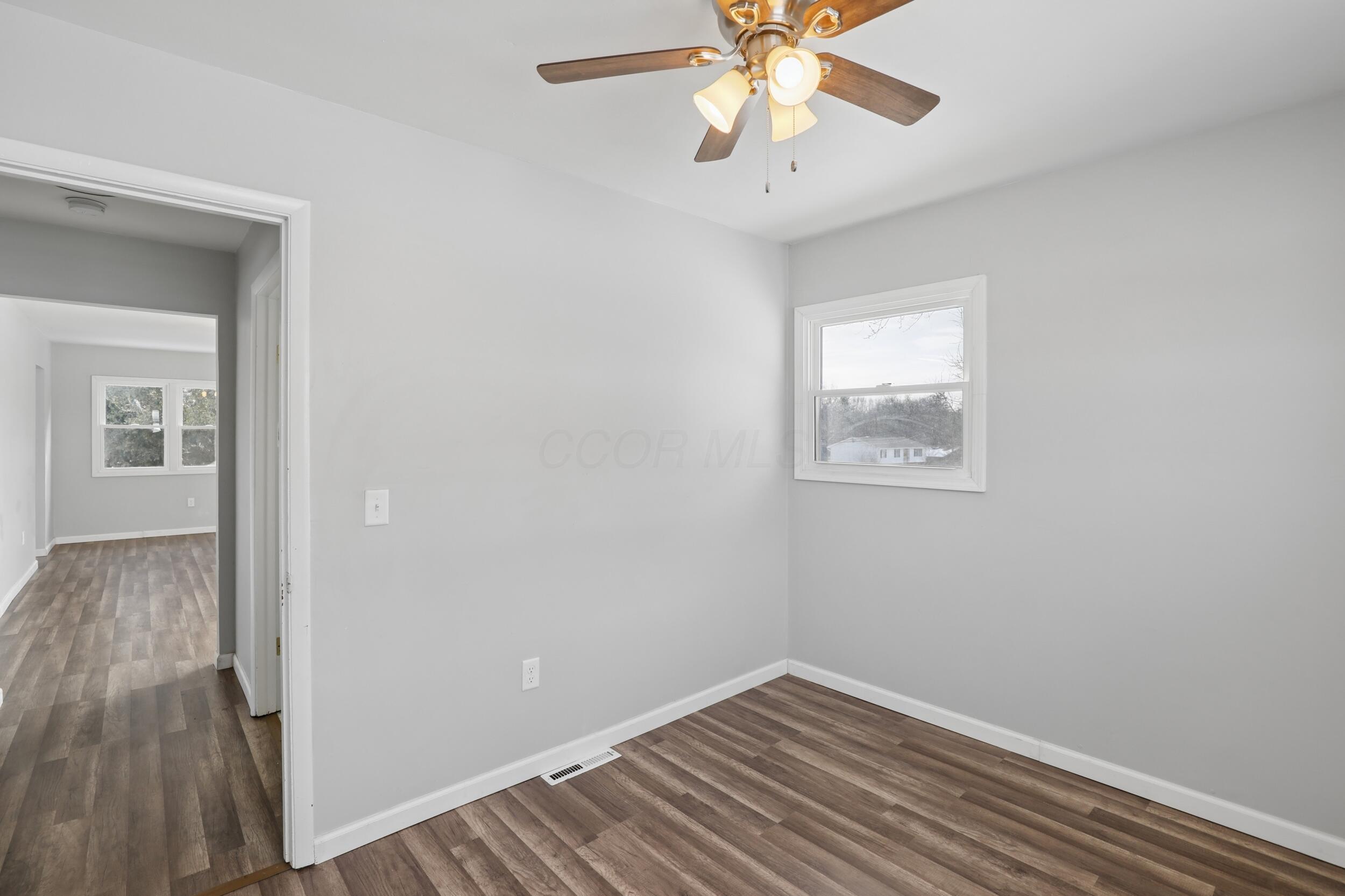 5684 Olive Road Franklin, OH 45005 - Photo 24 of 31 15__b6a0516