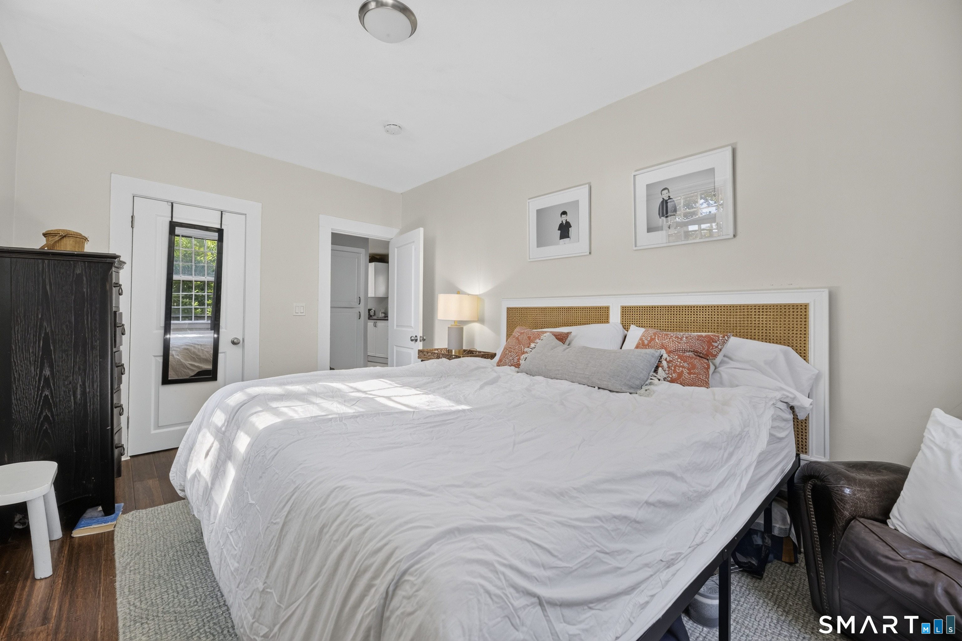 9 Cliff Street Stonington, CT 06378 - Photo 34 of 36