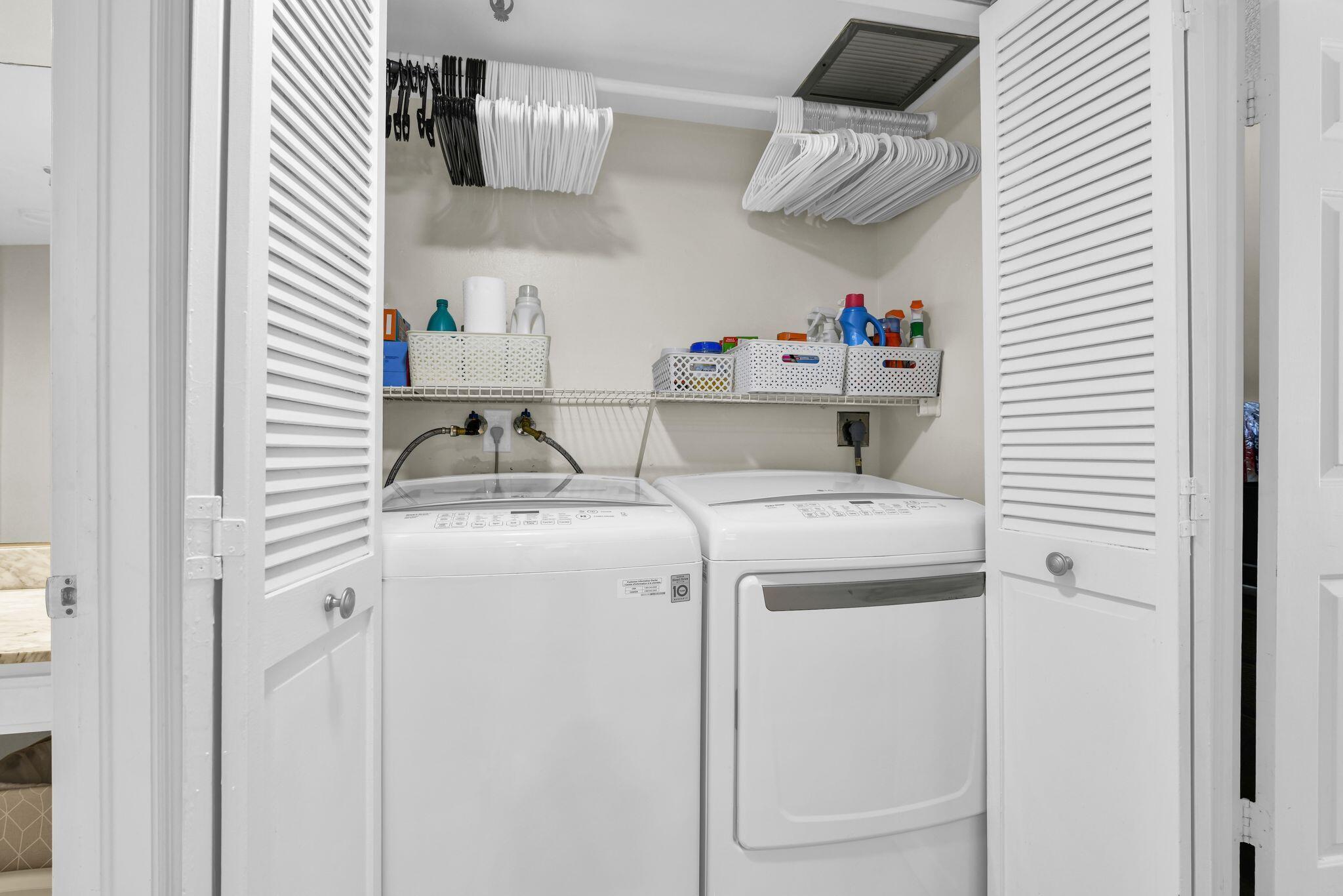 899 Jeffery Street, Unit 3010 Boca Raton, FL 33487 - Photo 39 of 99 899 Jeffery St 301 washer - dryer