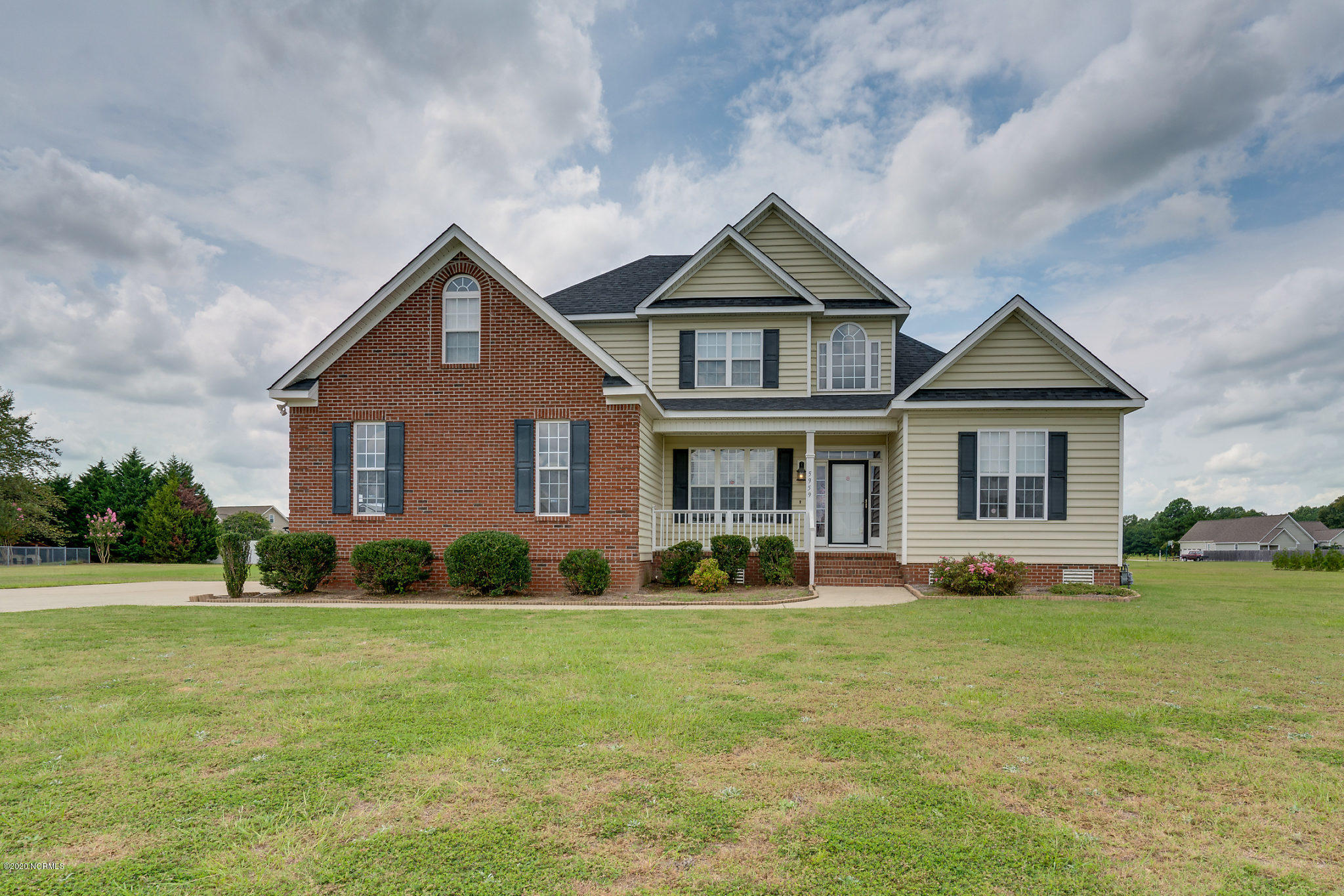 5959 Sandford Road Wilson, NC 27896 - Photo 2 of 36 Like new home in Sherwin Downs