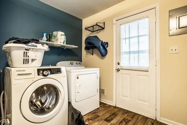 $170,000 | 3040 West 76th Street, Indianapolis, IN 46268