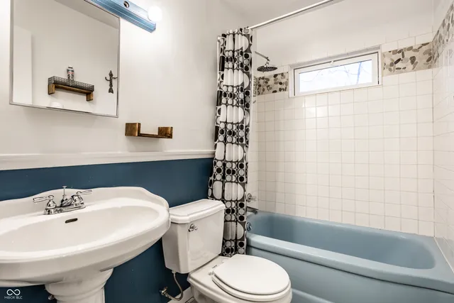 $170,000 | 3040 West 76th Street, Indianapolis, IN 46268