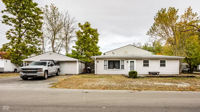 $170,000 | 3040 West 76th Street, Indianapolis, IN 46268