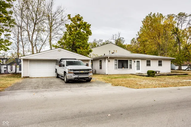 $170,000 | 3040 West 76th Street, Indianapolis, IN 46268