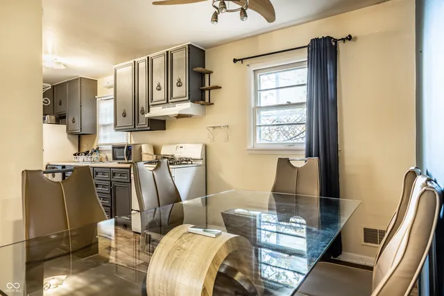 $170,000 | 3040 West 76th Street, Indianapolis, IN 46268