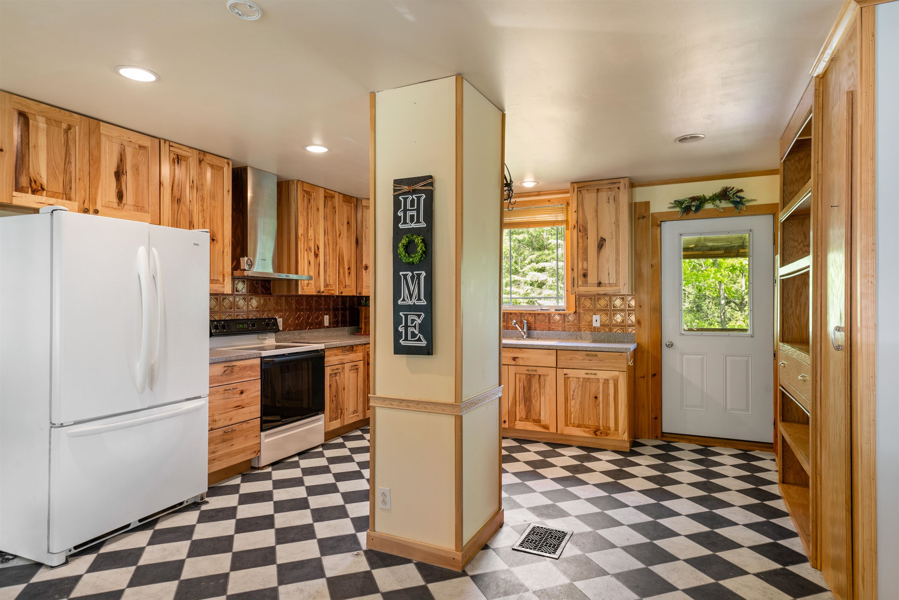 388 Percy Road Stark, NH 03582 - Photo 8 of 58