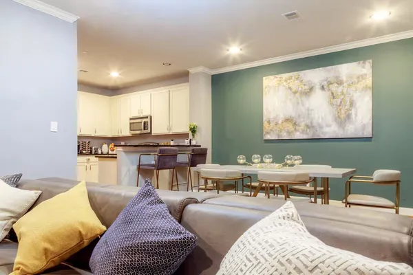 $2,900 | 3001 Murworth Drive, Unit 1405, Houston, TX 77025
