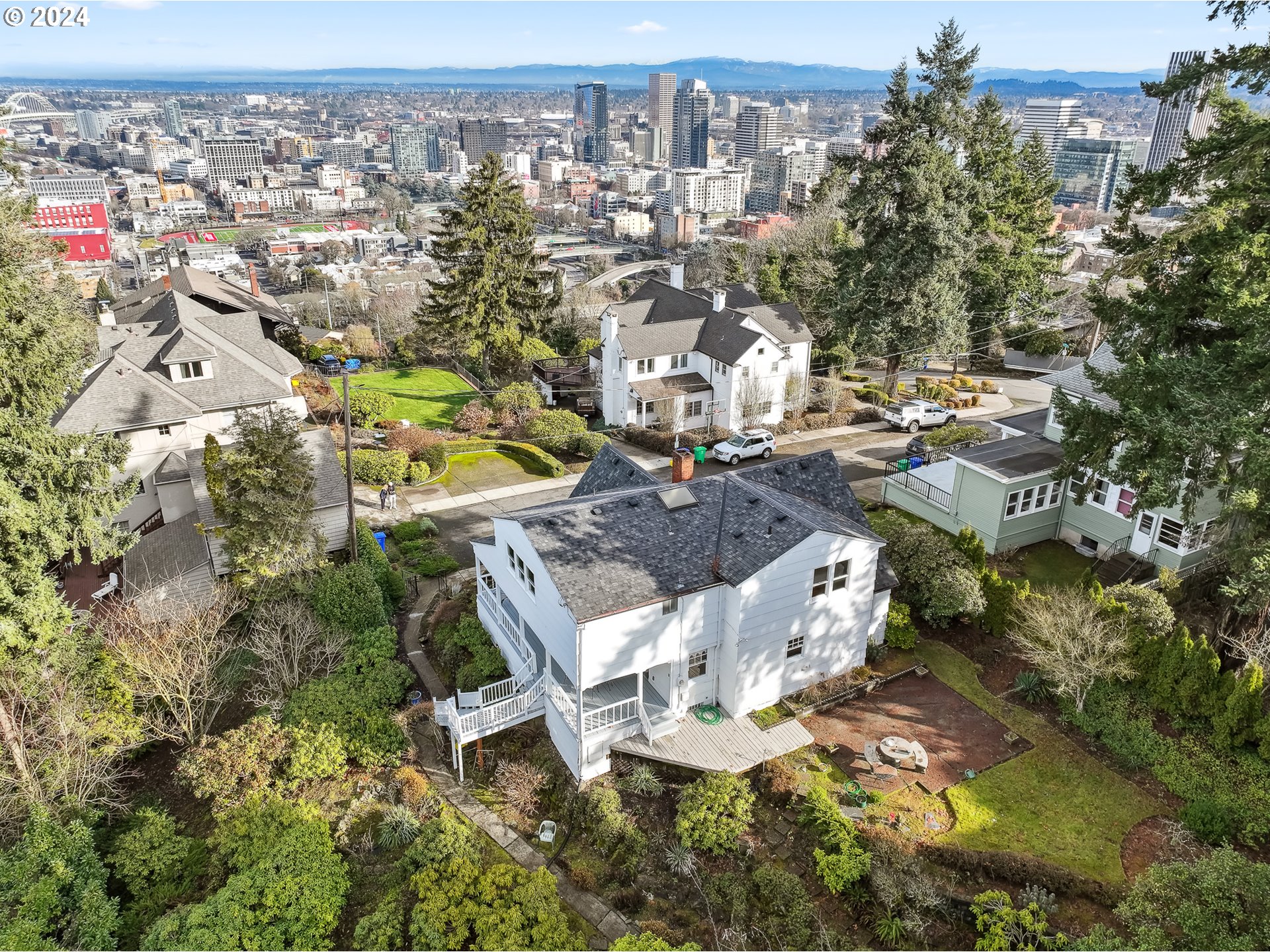1628 Southwest College Street Portland, OR 97201 - Photo 24 of 25 an aerial view of multiple house