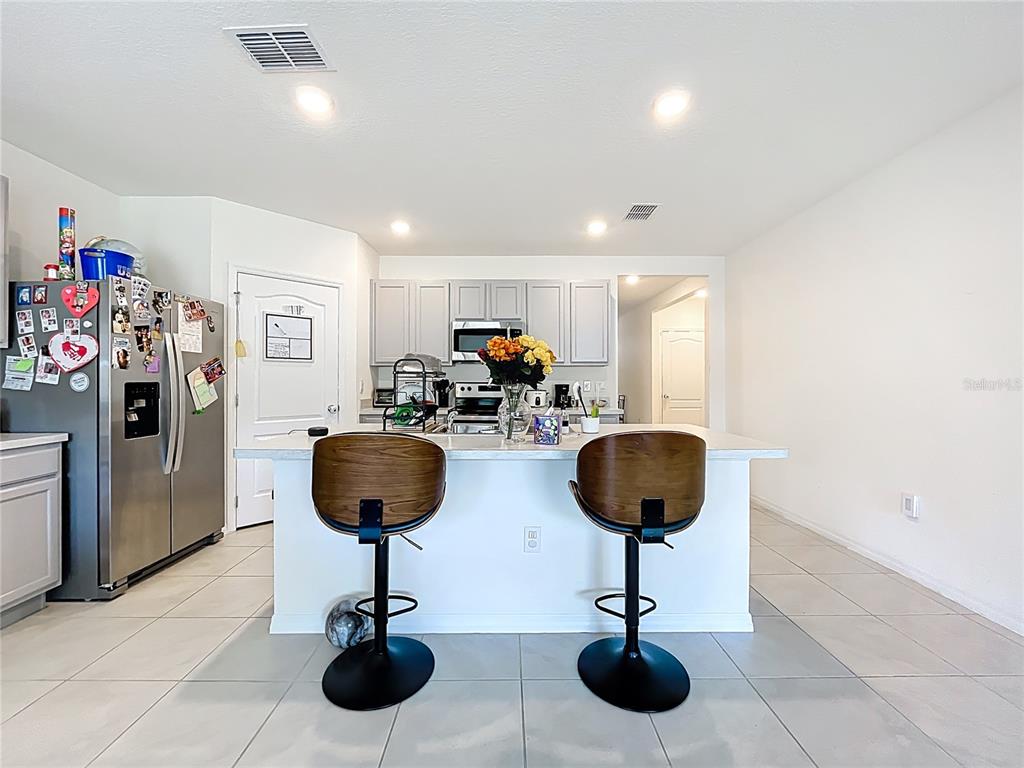 1828 Henin Circle Tavares, FL 32778 - Photo 11 of 53