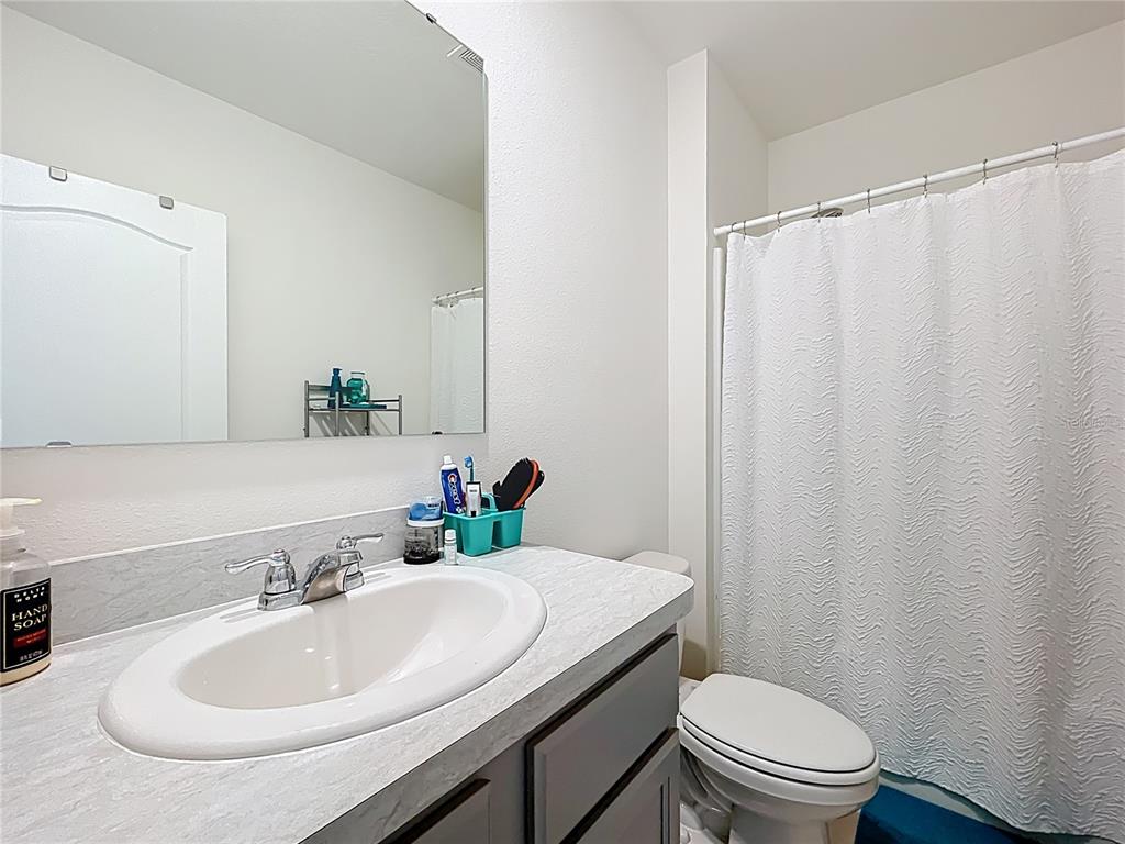 1828 Henin Circle Tavares, FL 32778 - Photo 23 of 53