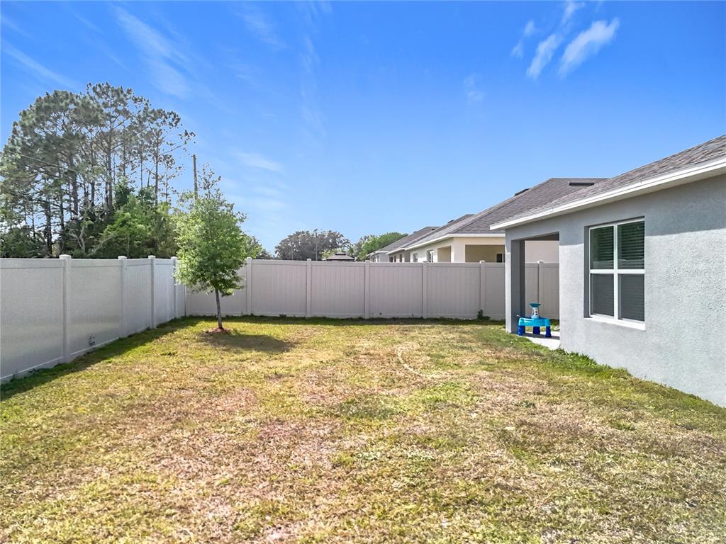 1828 Henin Circle Tavares, FL 32778 - Photo 43 of 53