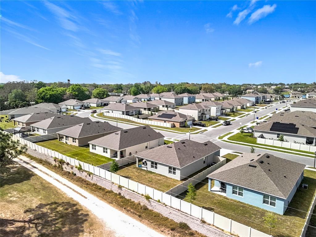 1828 Henin Circle Tavares, FL 32778 - Photo 44 of 53