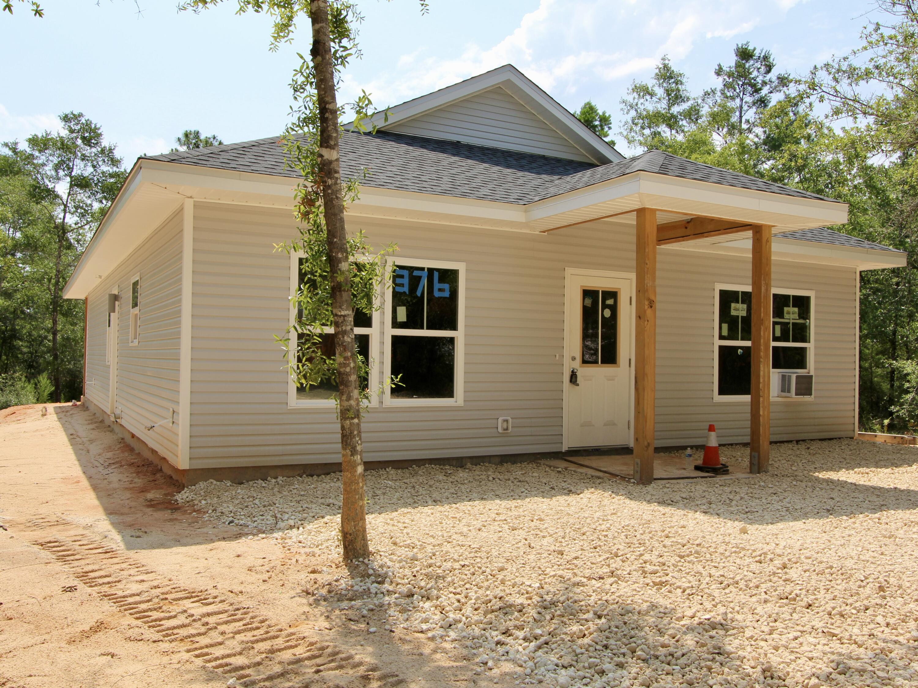 376 West Michaelangelo Road DeFuniak Springs, FL 32433 - Photo 1 of 28 IMG_8409