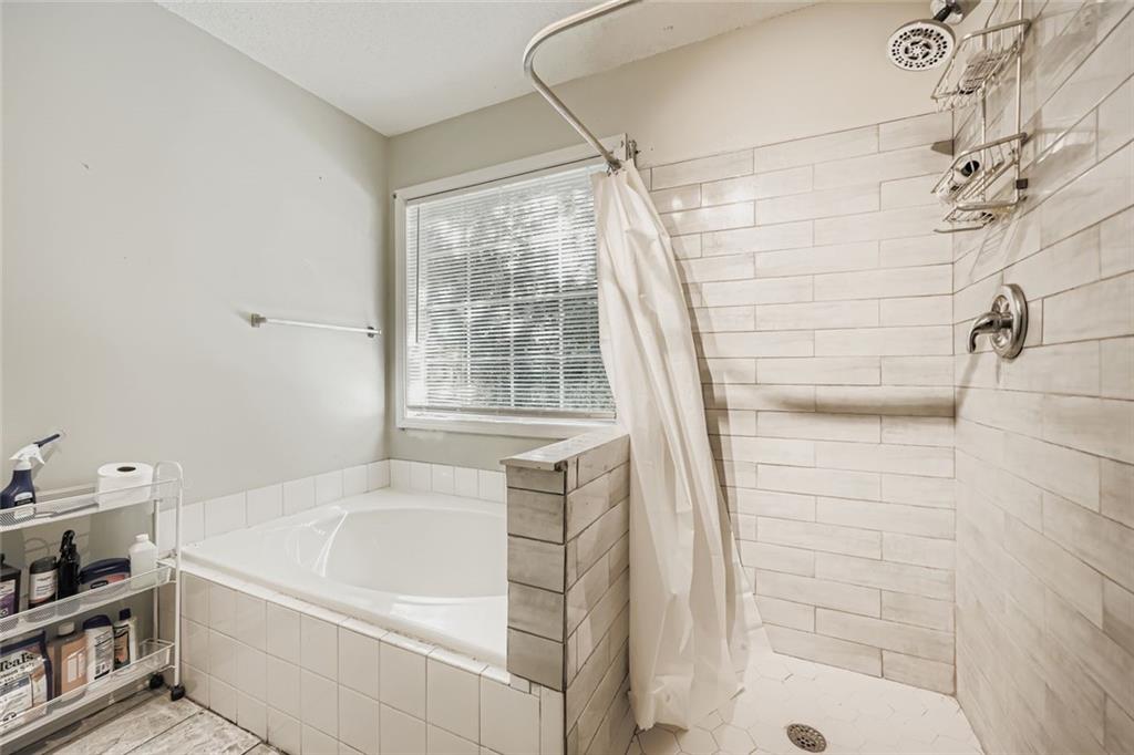 3523 Lehigh Way Decatur, GA 30034 - Photo 16 of 27