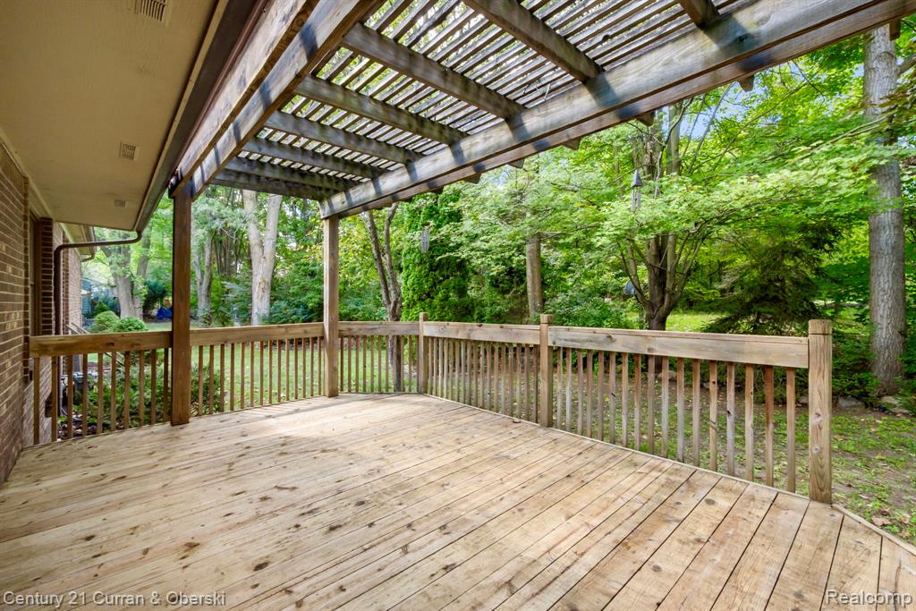 23095 Beck Road Novi, MI 48374 - Photo 43 of 44