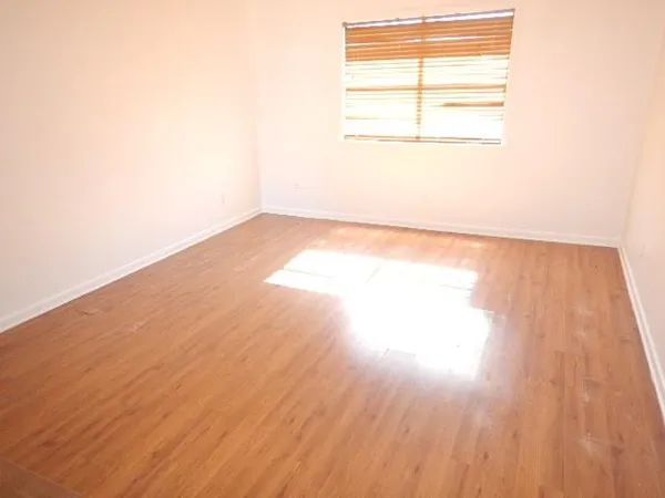 $1,700 | 340 Woodmont Street, Gretna, LA 70056