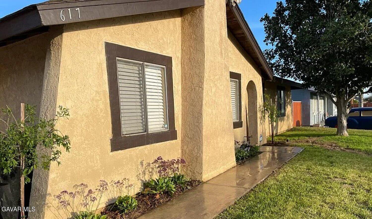 617 South Spruce Avenue Rialto, CA 92376 - Photo 1 of 9 01-SpruceAve-44ac1ada1a
