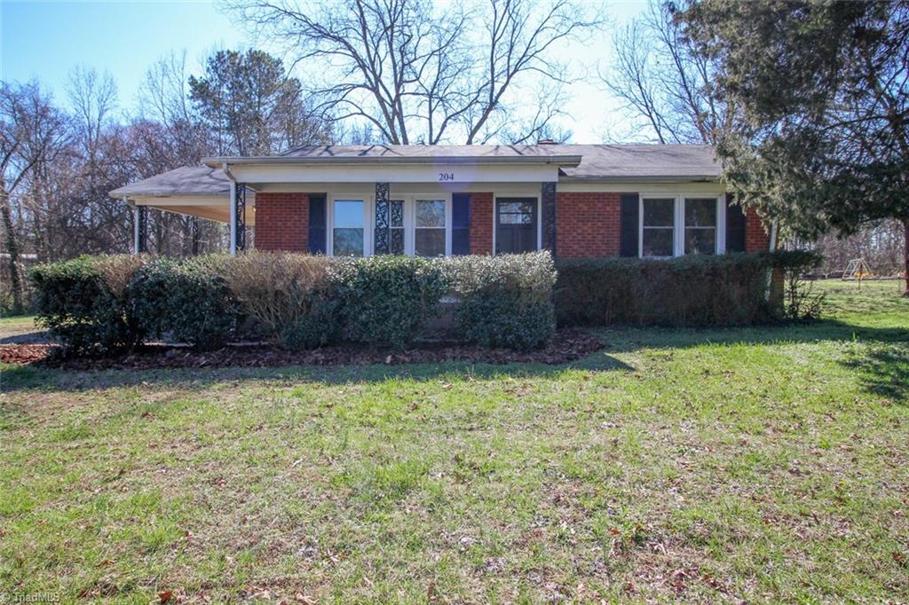204 Wall Road Lexington, NC 27292 - Photo 1 of 16 Gallery Image 1