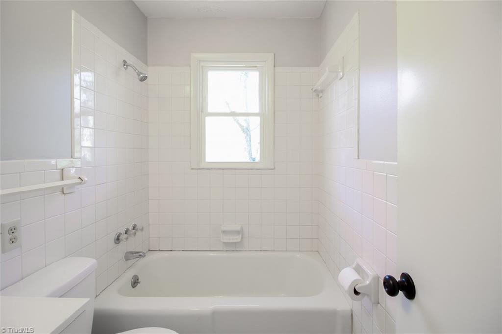 204 Wall Road Lexington, NC 27292 - Photo 13 of 16 Gallery Image 13