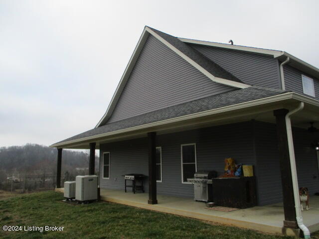 6094 Nat Rogers Road Boston, KY 40107 - Photo 2 of 37 2 - Home Side