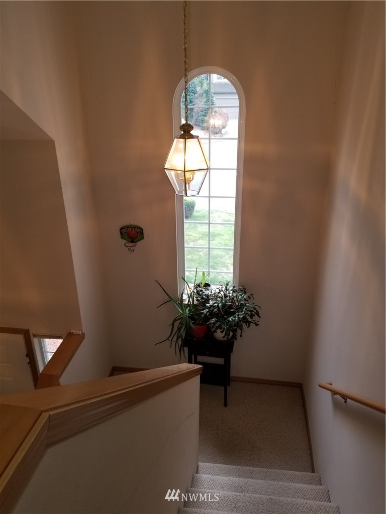 18704 2nd Place West Bothell, WA 98012 - Photo 5 of 14