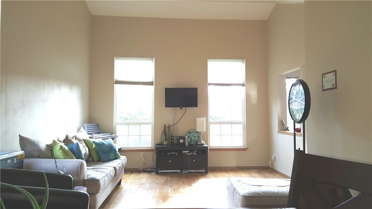 18704 2nd Place West Bothell, WA 98012 - Photo 7 of 14