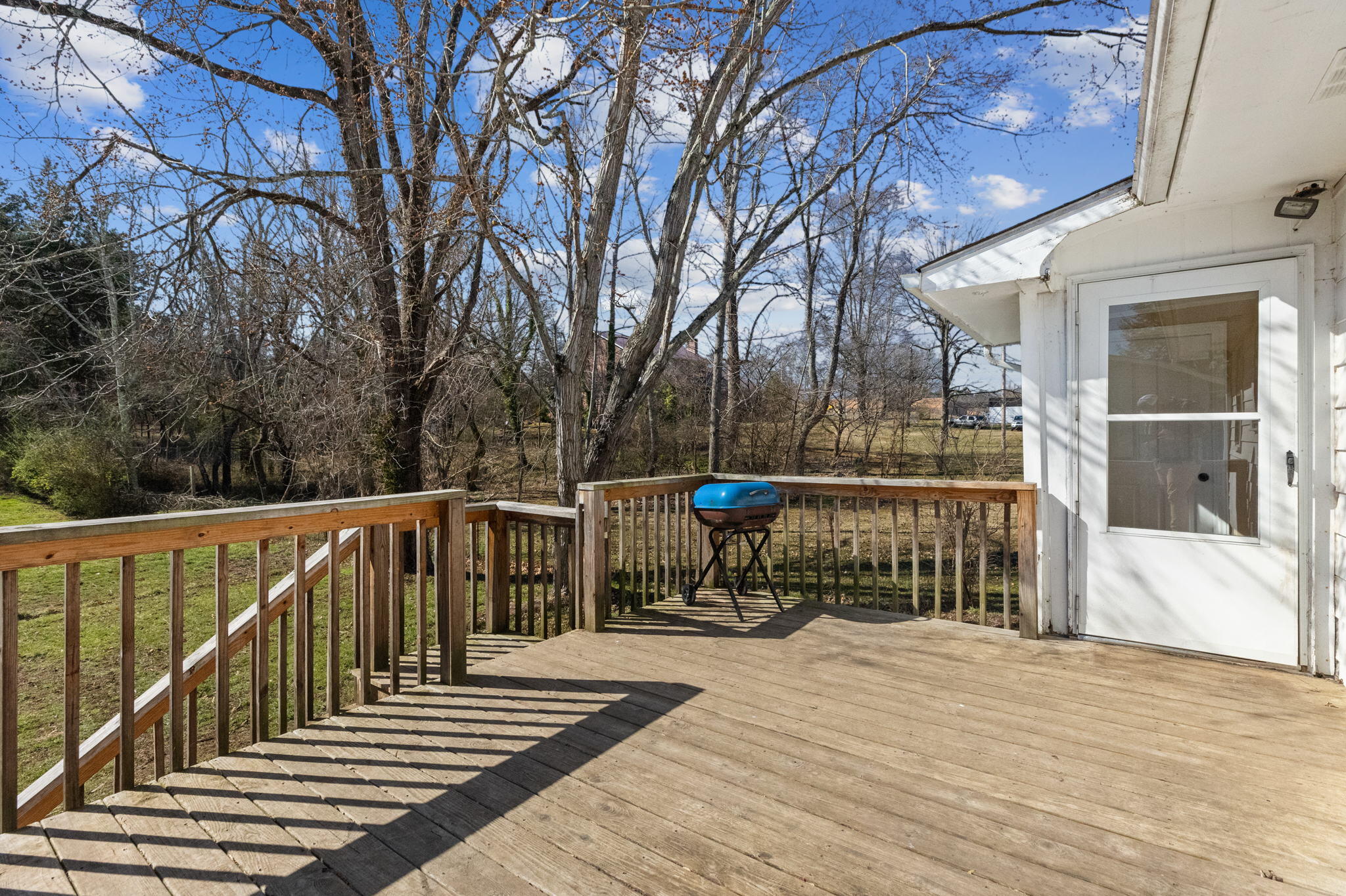 2217 Indian Ridge Road Johnson City, TN 37604 - Photo 13 of 21 12-web-or-mls-217A1753