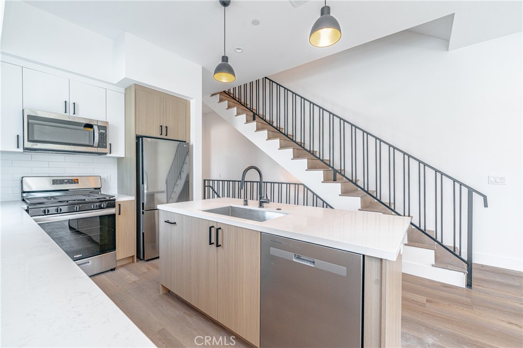 614 North Rampart Boulevard Silver Lake, CA 90026 - Photo 23 of 63