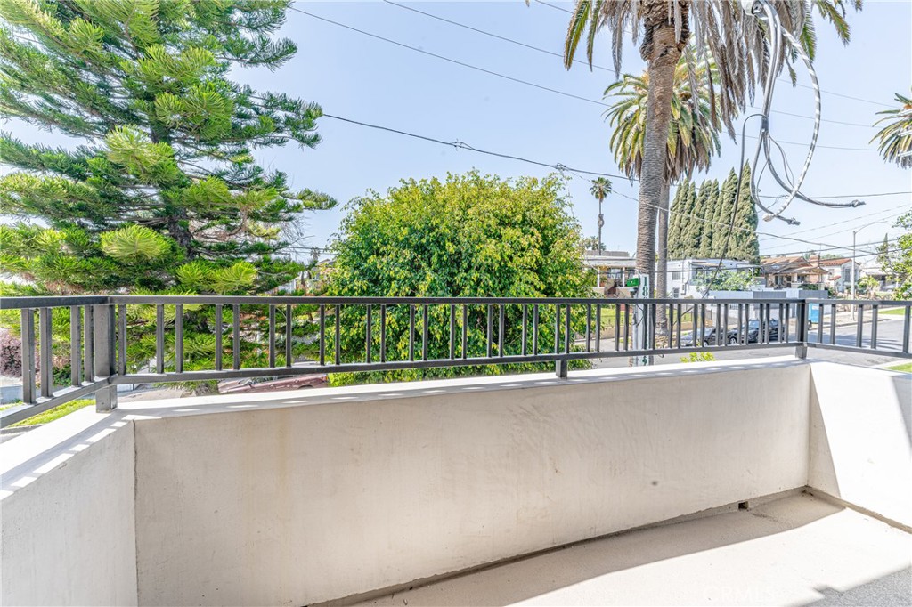 614 North Rampart Boulevard Silver Lake, CA 90026 - Photo 35 of 63