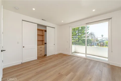 $6,200 | 614 North Rampart Boulevard, Silver Lake, CA 90026