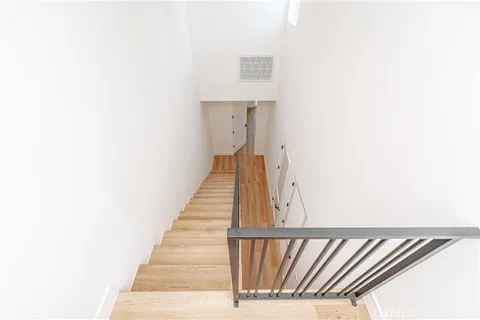 $6,200 | 614 North Rampart Boulevard, Silver Lake, CA 90026