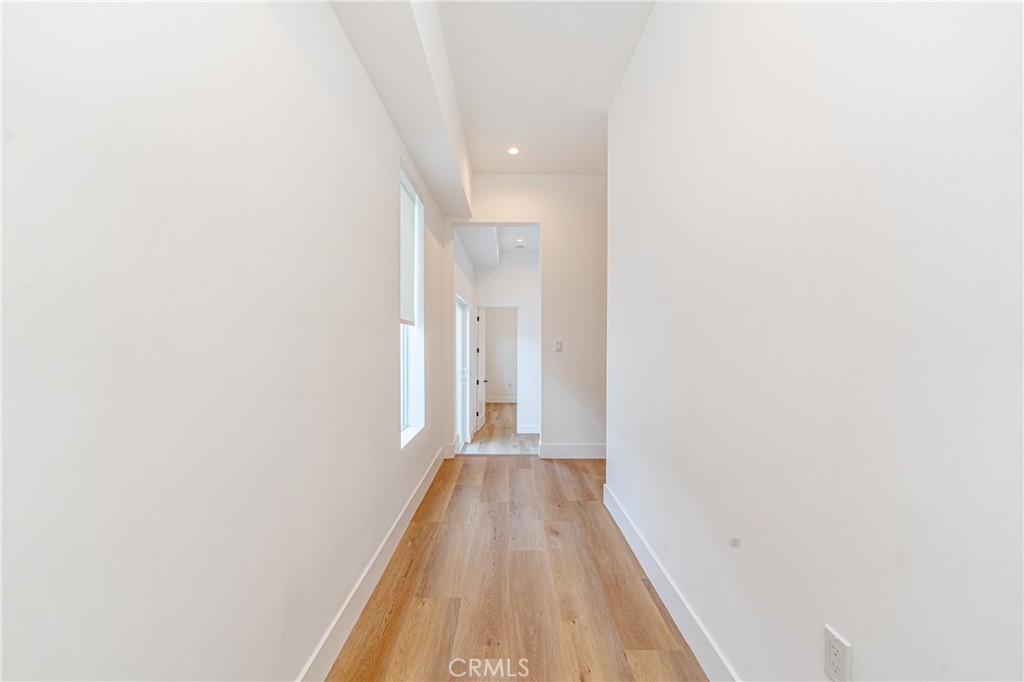 614 North Rampart Boulevard Silver Lake, CA 90026 - Photo 6 of 63