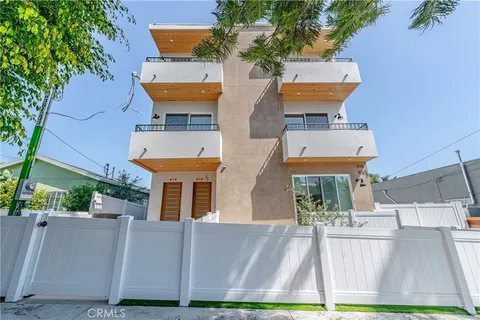 $6,200 | 614 North Rampart Boulevard, Silver Lake, CA 90026