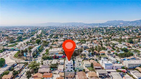 $6,200 | 614 North Rampart Boulevard, Silver Lake, CA 90026