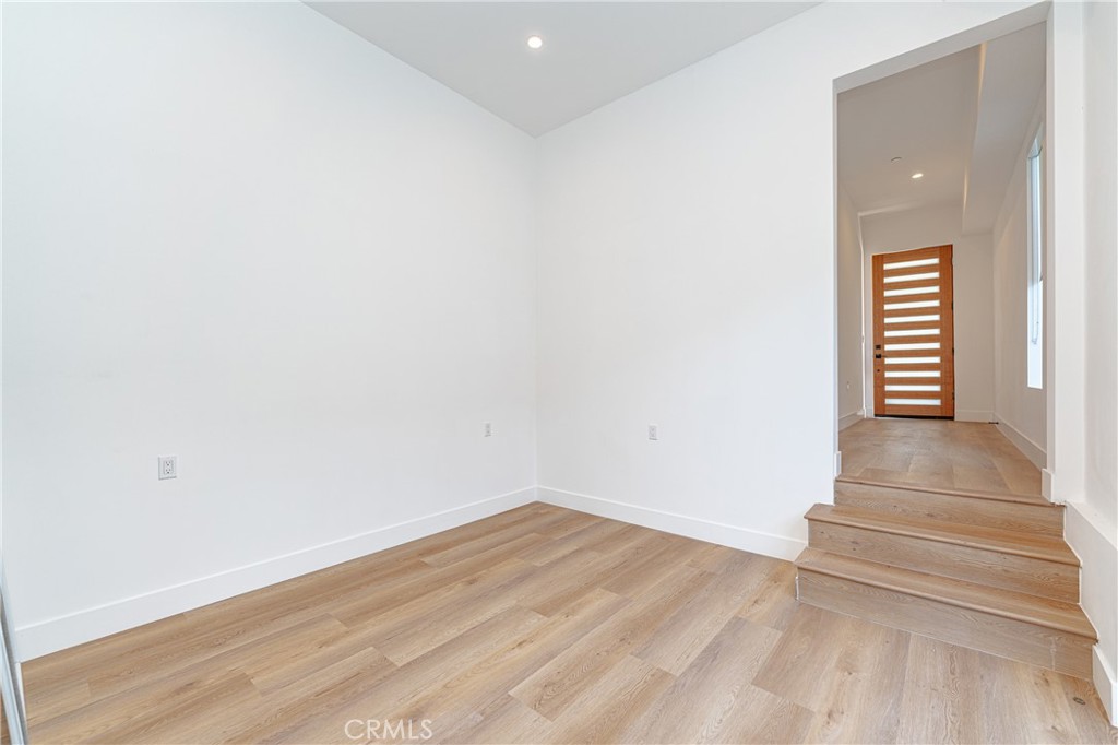 614 North Rampart Boulevard Silver Lake, CA 90026 - Photo 9 of 63